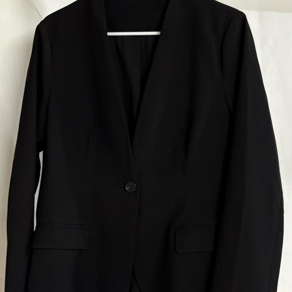 Women's Black Blazer